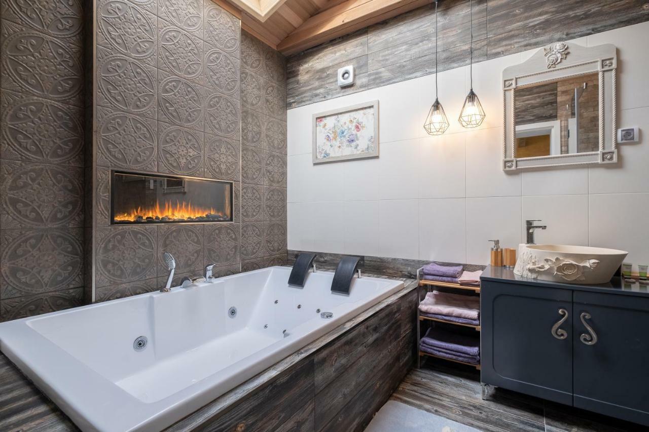 1-Bedroom Designer Apartment On Hristo Belchev Str 索菲亞 外观 照片